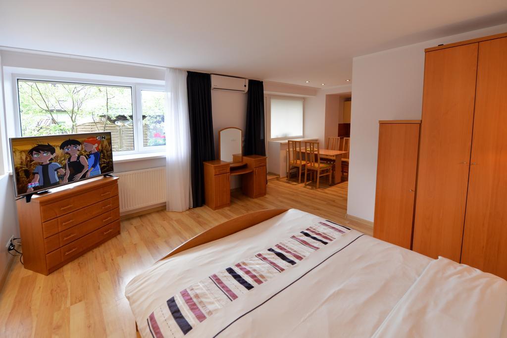 Apartamentai Silas 드루스키닝카이 외부 사진